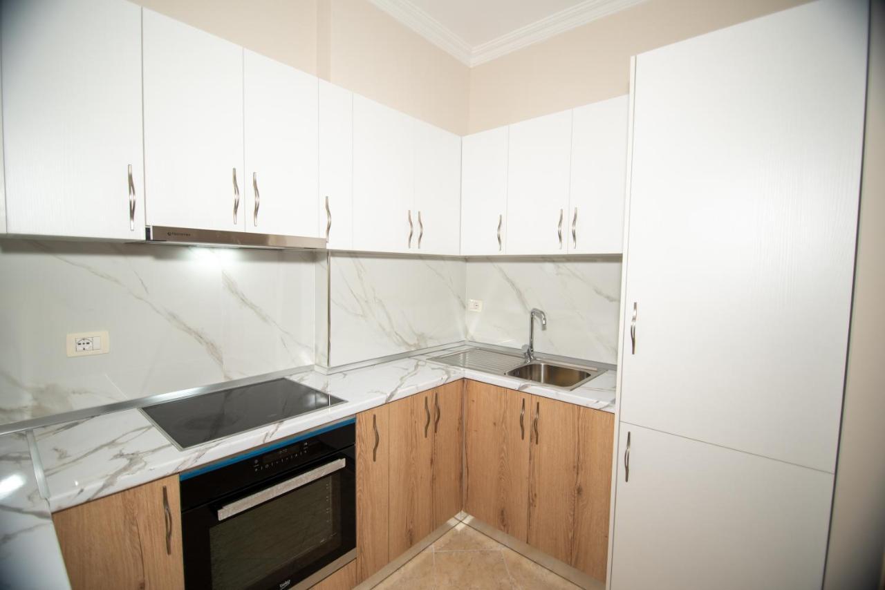 Ami Apartament Vlore Exterior photo