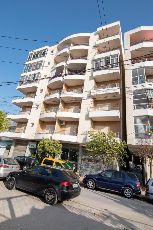 Ami Apartament Vlore Exterior photo