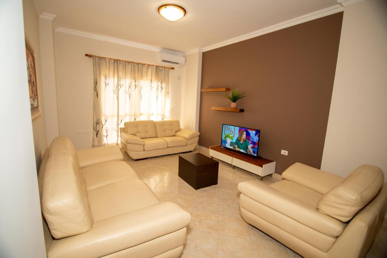 Ami Apartament Vlore Exterior photo